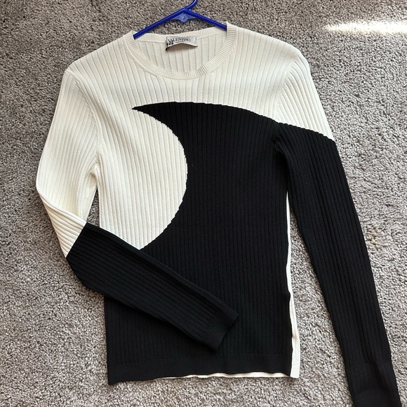 Valentino Ribbed Moon Inlay Sweater - Picture 2 of 5